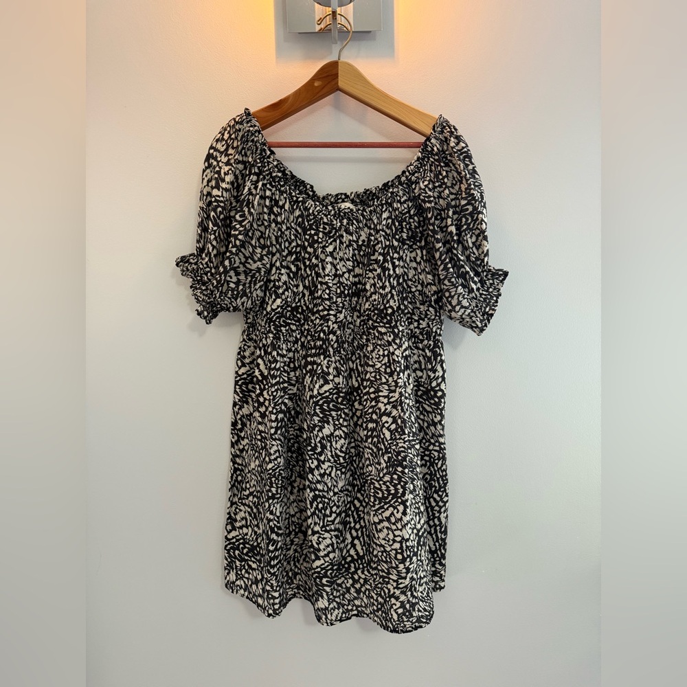 H&M Off-the-Shoulder Black and White Dress